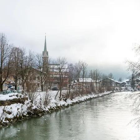 In Near Slopes 아파트 *